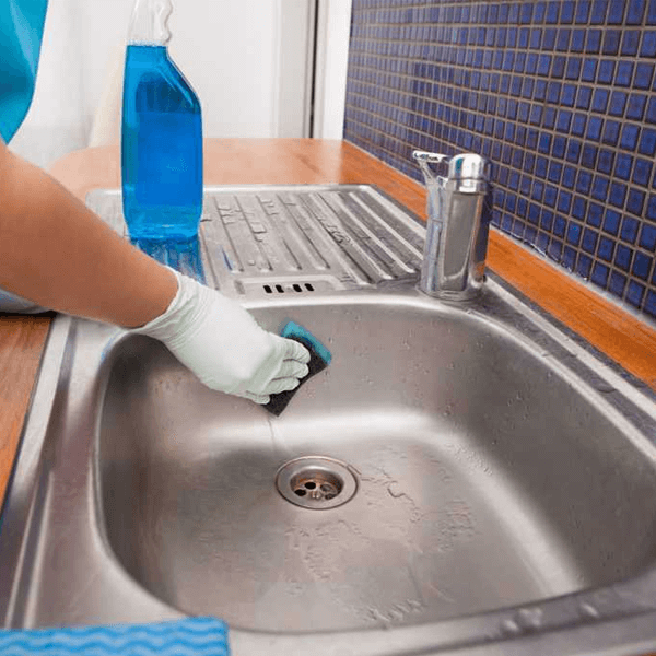 Mutfak Lavabosundan Gelen Koku Nasıl Giderilir? İpuçları : Kapak Görseli