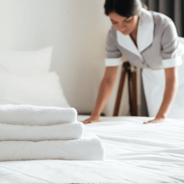 Yatak Örtüsünü Koku ve Lekelerden Arındırma Yöntemleri : Kapak Görseli